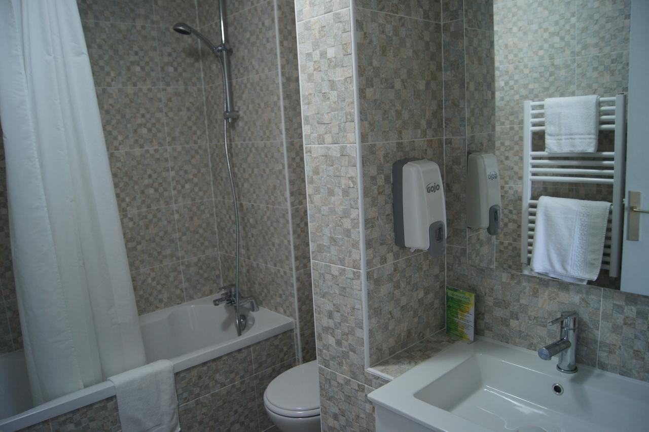 Aquitain Hotel Gare Saint-Jean Бордо Екстериор снимка