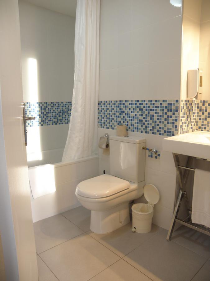 Aquitain Hotel Gare Saint-Jean Бордо Екстериор снимка